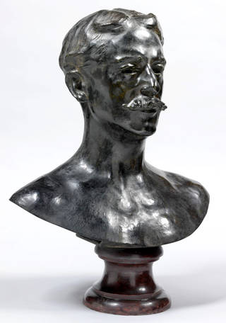 bust