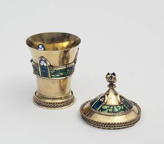 cup and cover