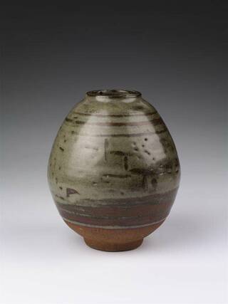 vase