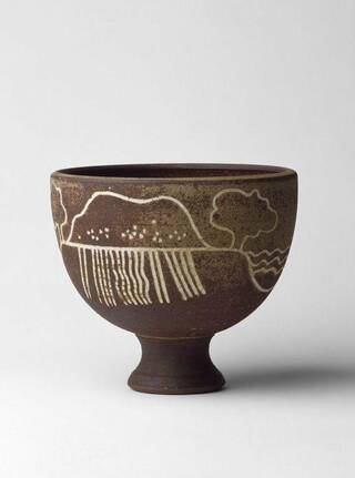 footed bowl